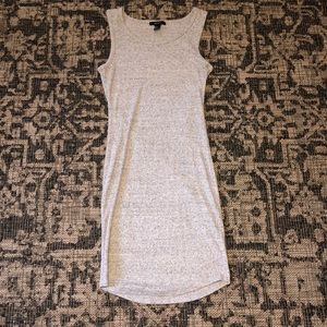 Size medium , Forever 21 dress!!